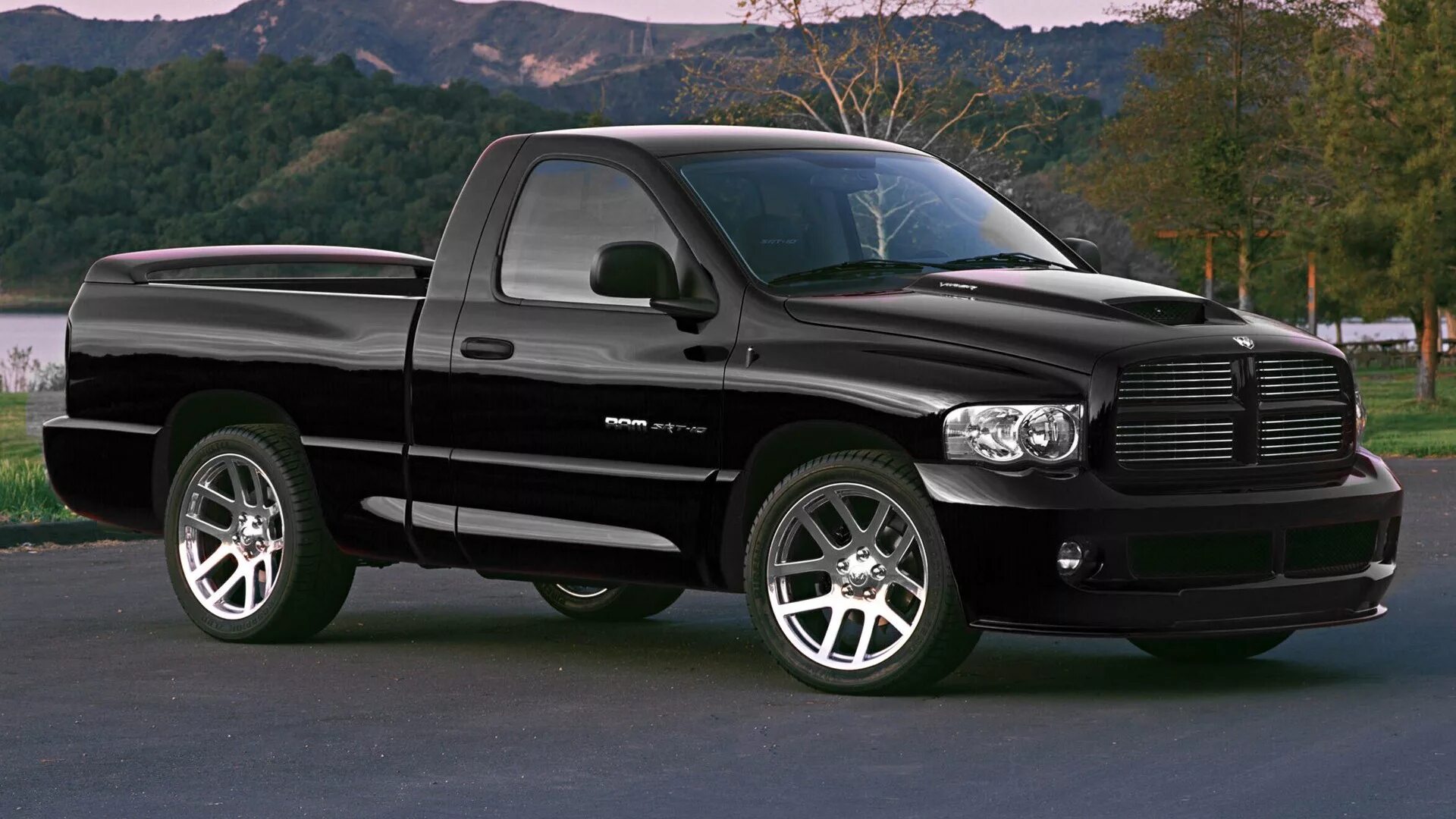 Что значит додж. Dodge ram sedan. dodge ram 6500. додж рэм с одинарной кабиной. dodge ram 1995.