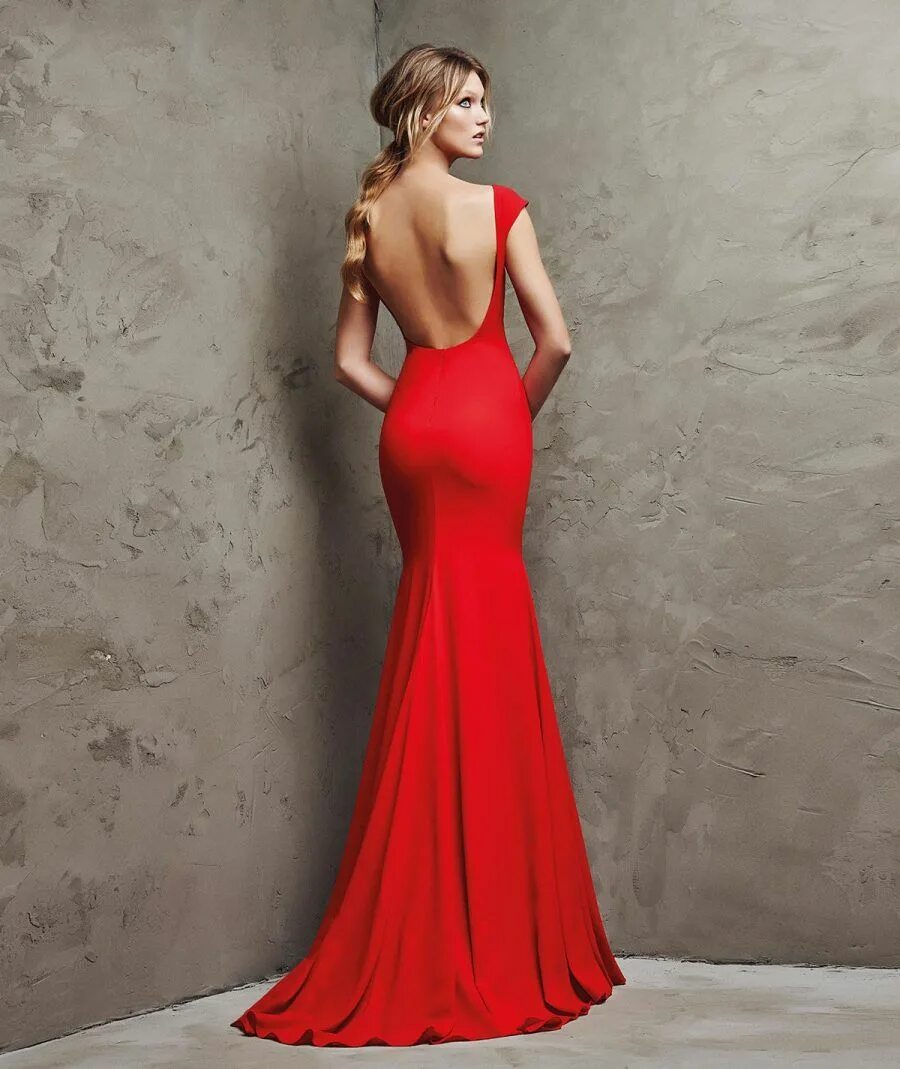 Вечернее платье. Красивое красное платье. Красное вечернее платье. Платье с открытой спиной вечернее.