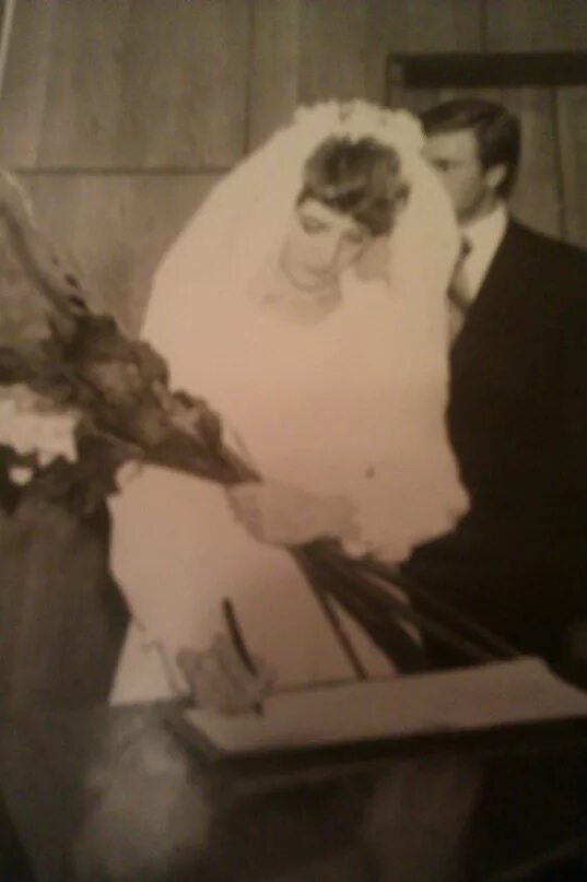 Романс любовь обманная. Романс любовь обманная. Романс любовь волшебная страна. Романс я словно бабочка. Любовь обмангая сьоанп сдова.