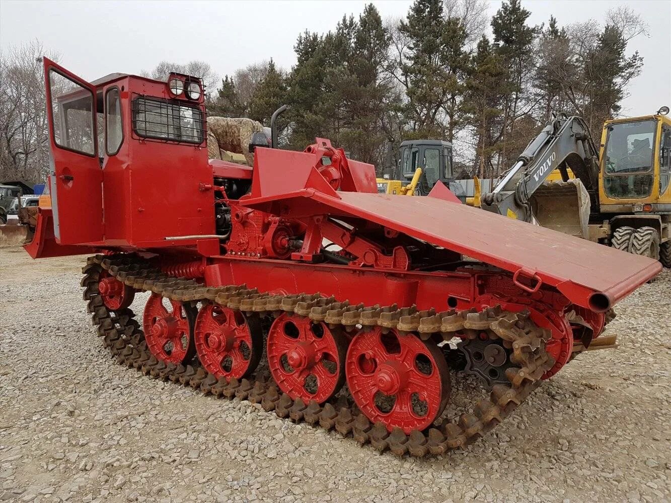 Трактор 55. Тдт-55 трелевочник. Тдт-55а трактор трелевочный. Тдт-55 трелевочник. Тдт-55 трактор.