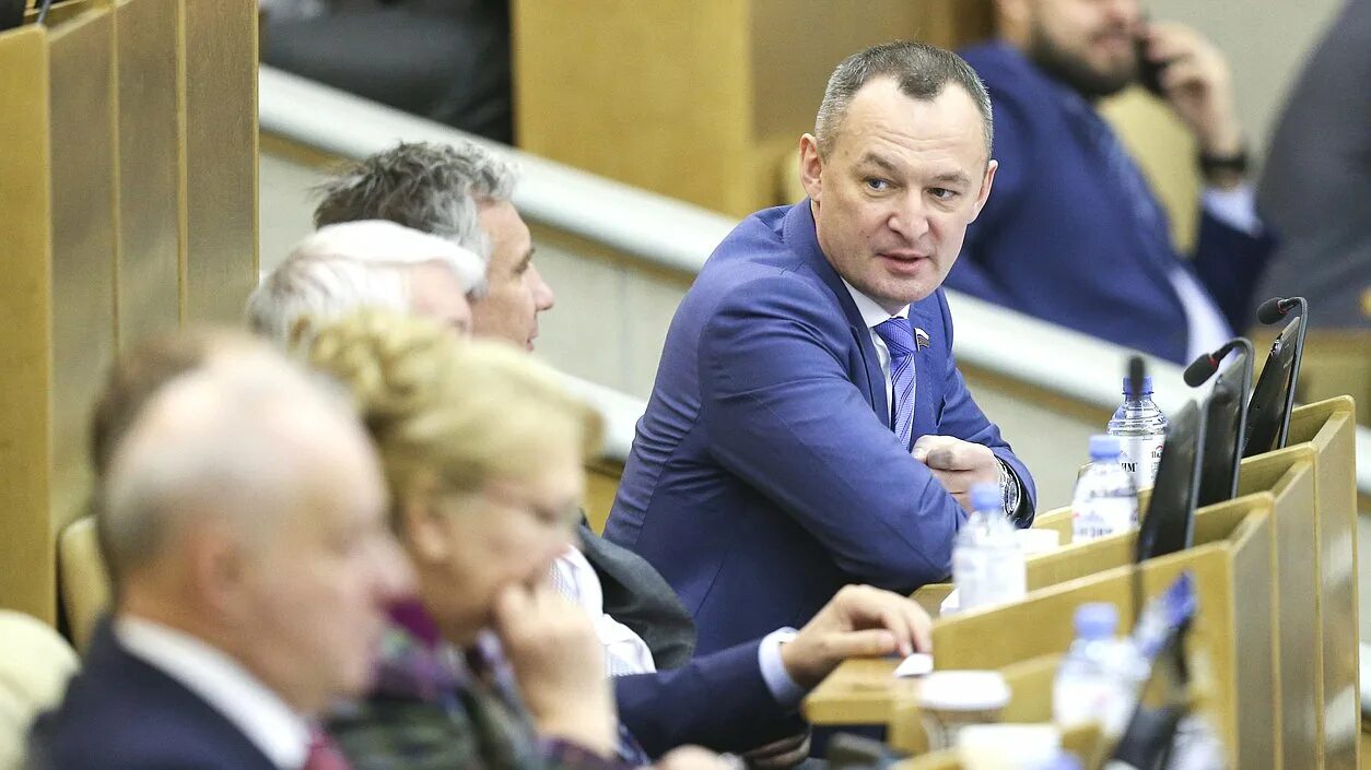 дума рф фото депутатов. миронов депутат госдумы. михаил дегтярев 2021. хинштейн депутат государственной думы. виталий милонов депутат.