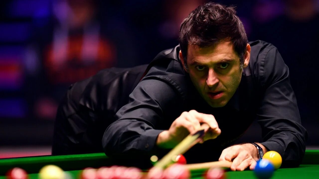 Ronnie o'Sullivan. Ронни о’Салливан фото. Roni Snooker Player. Ронни о Салливан эмоции. Broken century