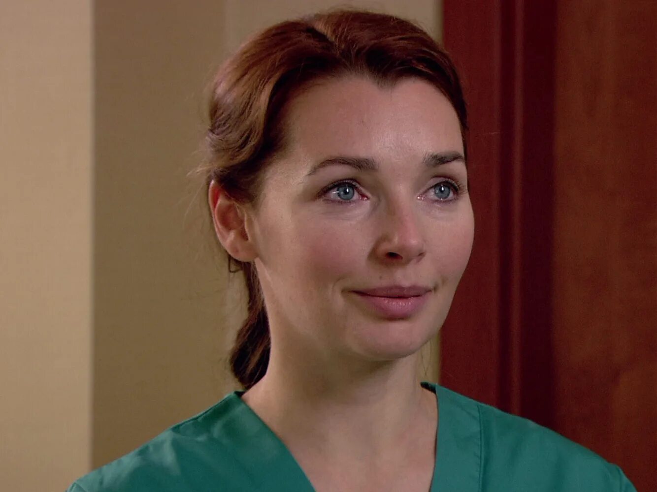 Свекровь. Новая невеста сериал. Невестка. Генеральская сноха сериал кадры. Свекровь обнимает невестку.