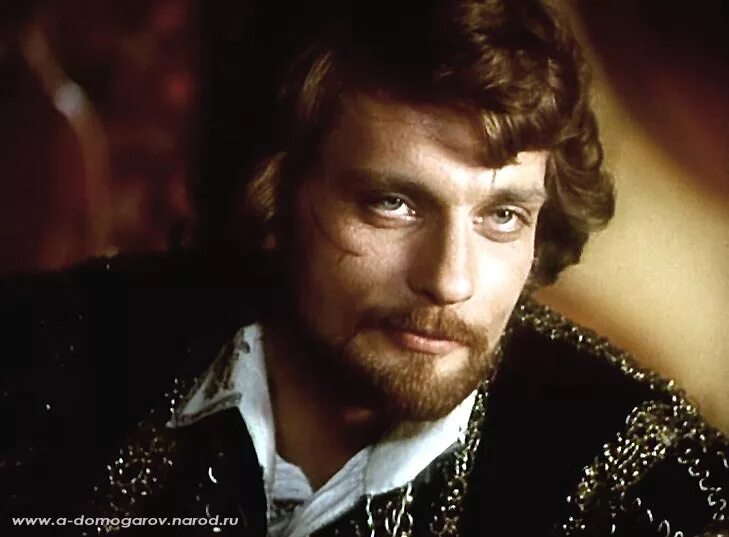 александр домогаров бюсси. домогаров в графине монсоро. домогаров в графине монсоро. александр домогаров в молодости графиня де монсоро. александр домогаров бюсси.