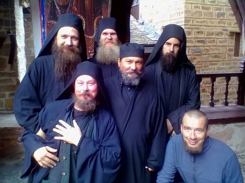 монахи валаамского монастыря. монахи валаамского монастыря постриг. монах максим грузия. монастырь дохиар игумен григорий. специальным поселением монахов считались.