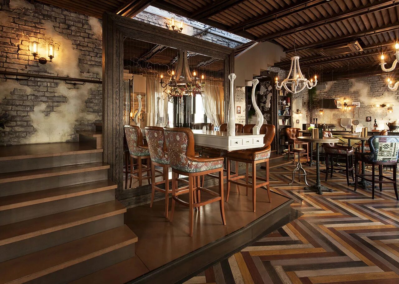 Beer and brut веранда. Бир энд брют. Beer and brut веранда. Бир энд брют. Покровка 26/1 ресторан beer brut.