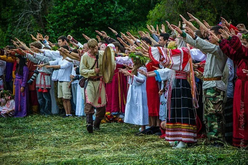 Литовцы славяне. Языческие традиции. Языческий ритуал. Славянские обряды. Языческие традиции и обряды.