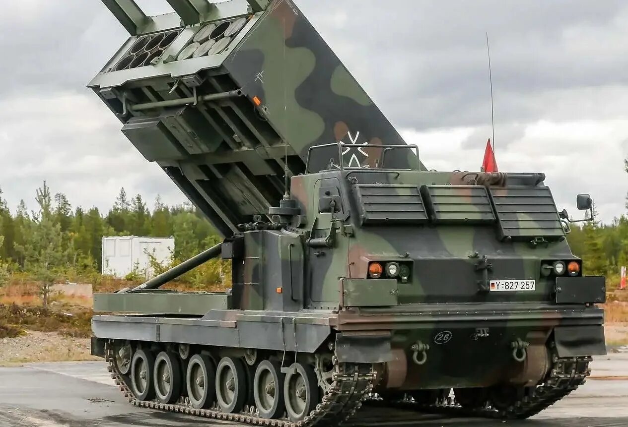 Рсзо mars ii. Рсзо сша m270 mlrs. mlrs 270. реактивные системы залпового огня mlrs. m270 mlrs дальность.