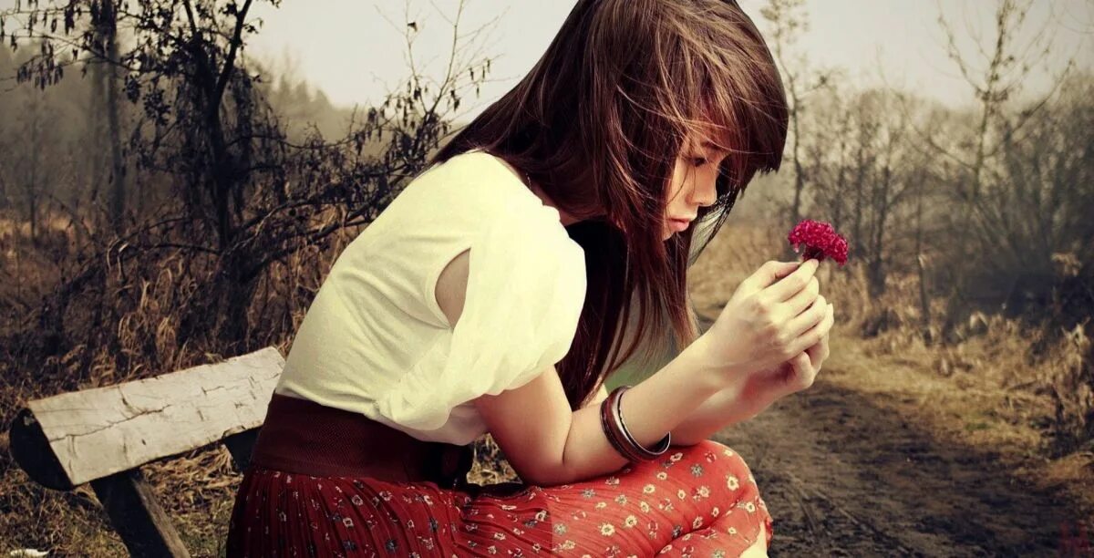 Не надо переживать. Хорошую девочку надо. Девушка надо. Надпись для девушки. Хорошую девочку надо.