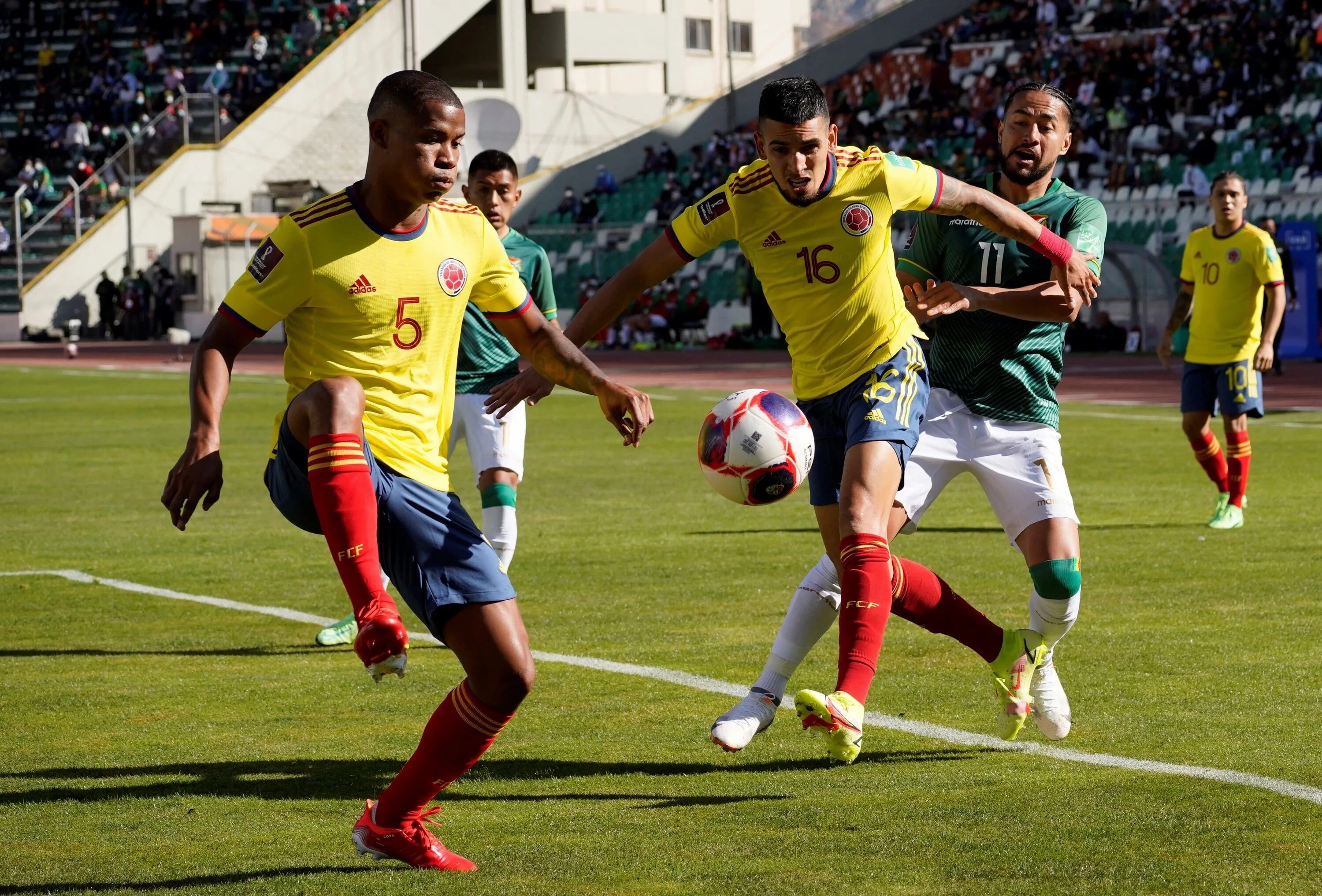 Боливия суперлига. Вильмар Барриос. Сборная Колумбии. Колумбия футбол. Боливия футбол.