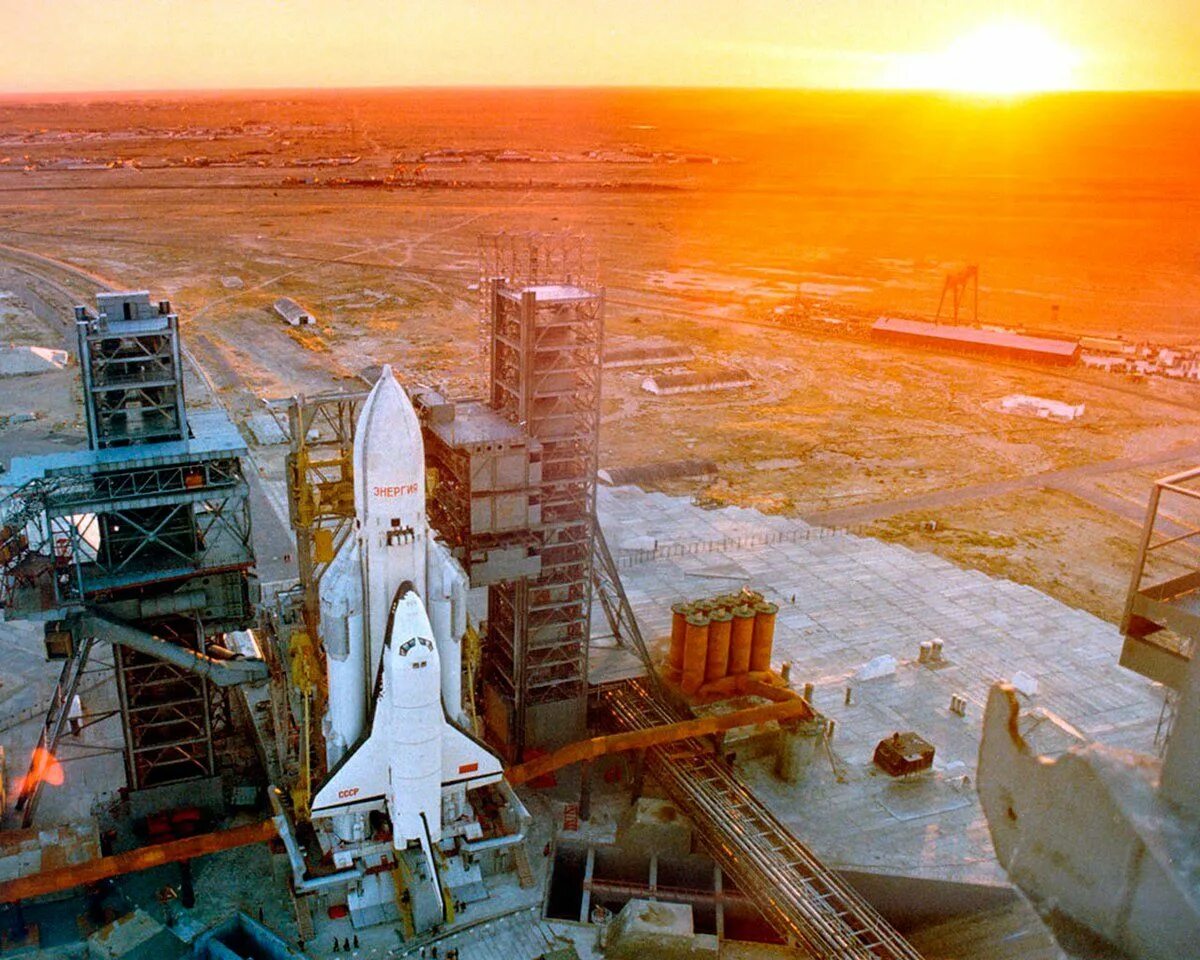15 ноября 1988. Байконур энергия буран. буран ссср. буран энергия космический корабль. энергия буран 1988.