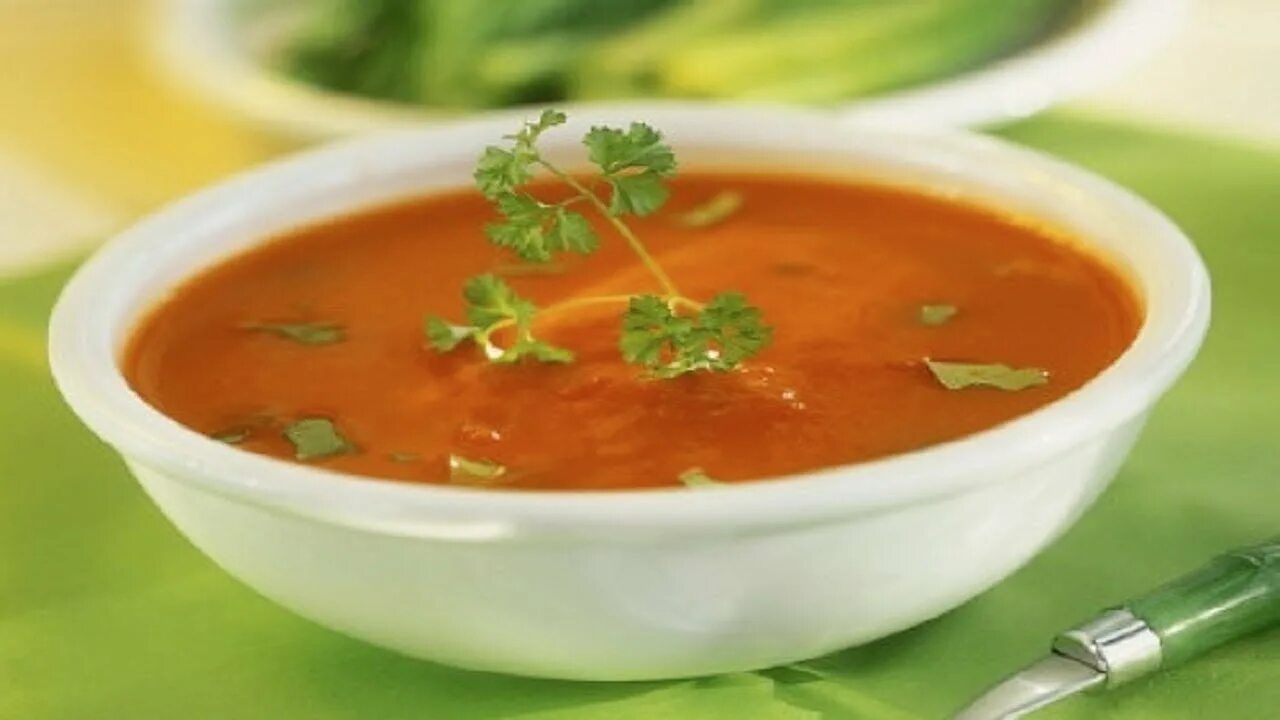 Сельдерей помидоры суп. Томатно-сельдерейный суп. Постный суп на воде. Томатный суп с сельдереем для похудения. Водяной суп.