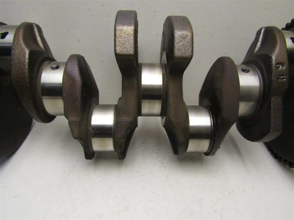 6. 4 8 клапанов. коленвал дастер 2. коленвал рено логан 1. распредвалы рено меган 2 1.