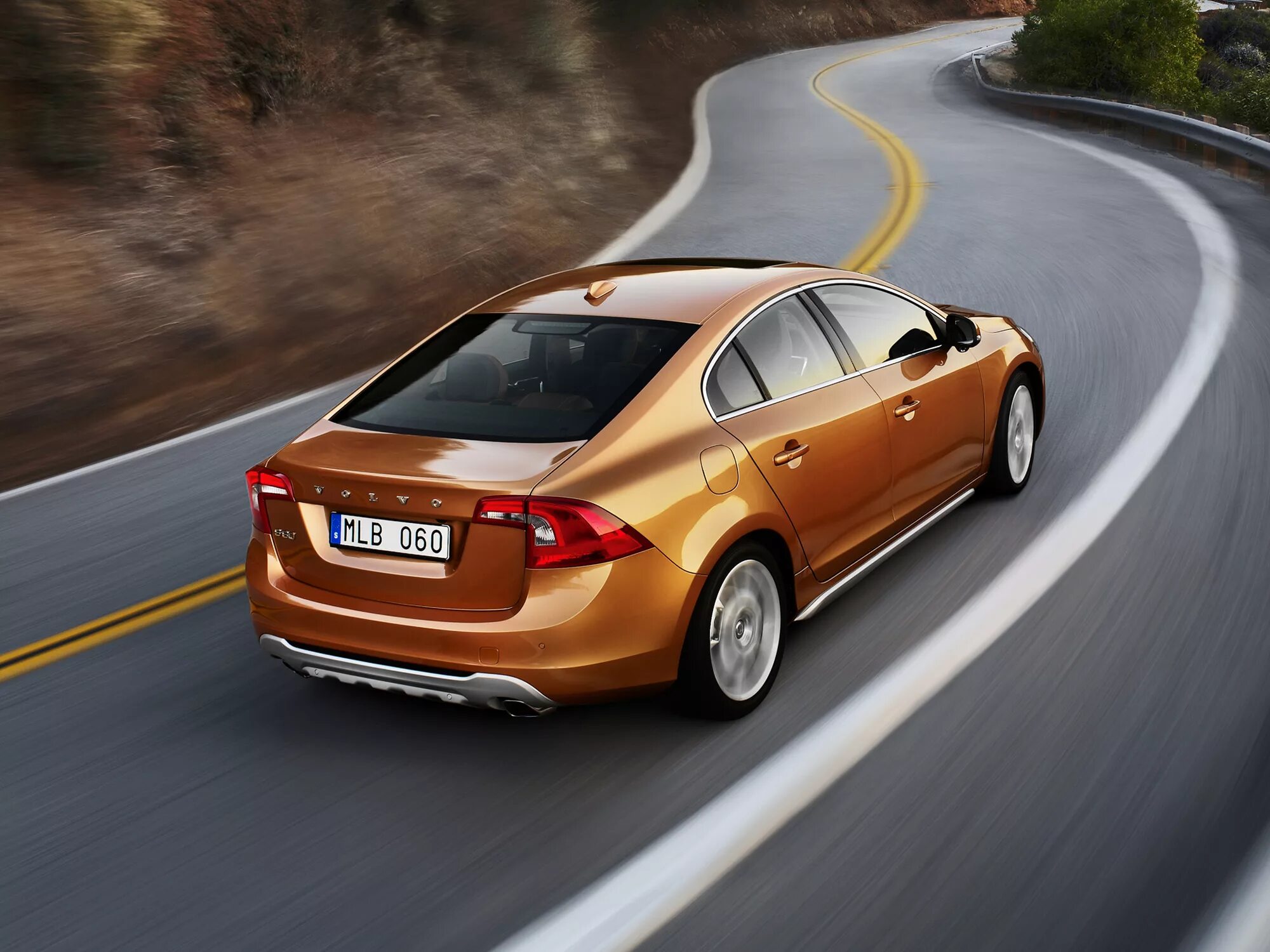 Samsung galaxy s3. Volvo s60r 2007. самсунг галакси а52s. S3 60. Samsung galaxy s3 duos.