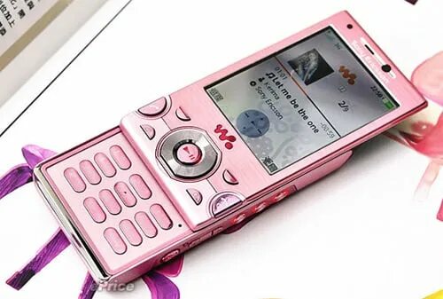 Sony Ericsson w995. Sony Ericsson w995 Red. Sony Ericsson w995 розовый. Sony Ericsson w910 розовый.