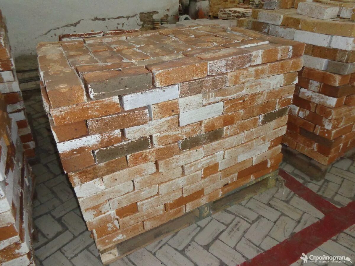 Продаю б у кирпичи