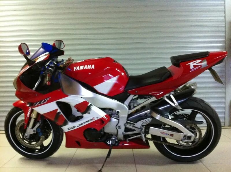 1 к 2000 г. Yamaha r1 2000. Yamaha YZF-r1 2000. Yamaha r1 2000 года. Yamaha r1 1999.