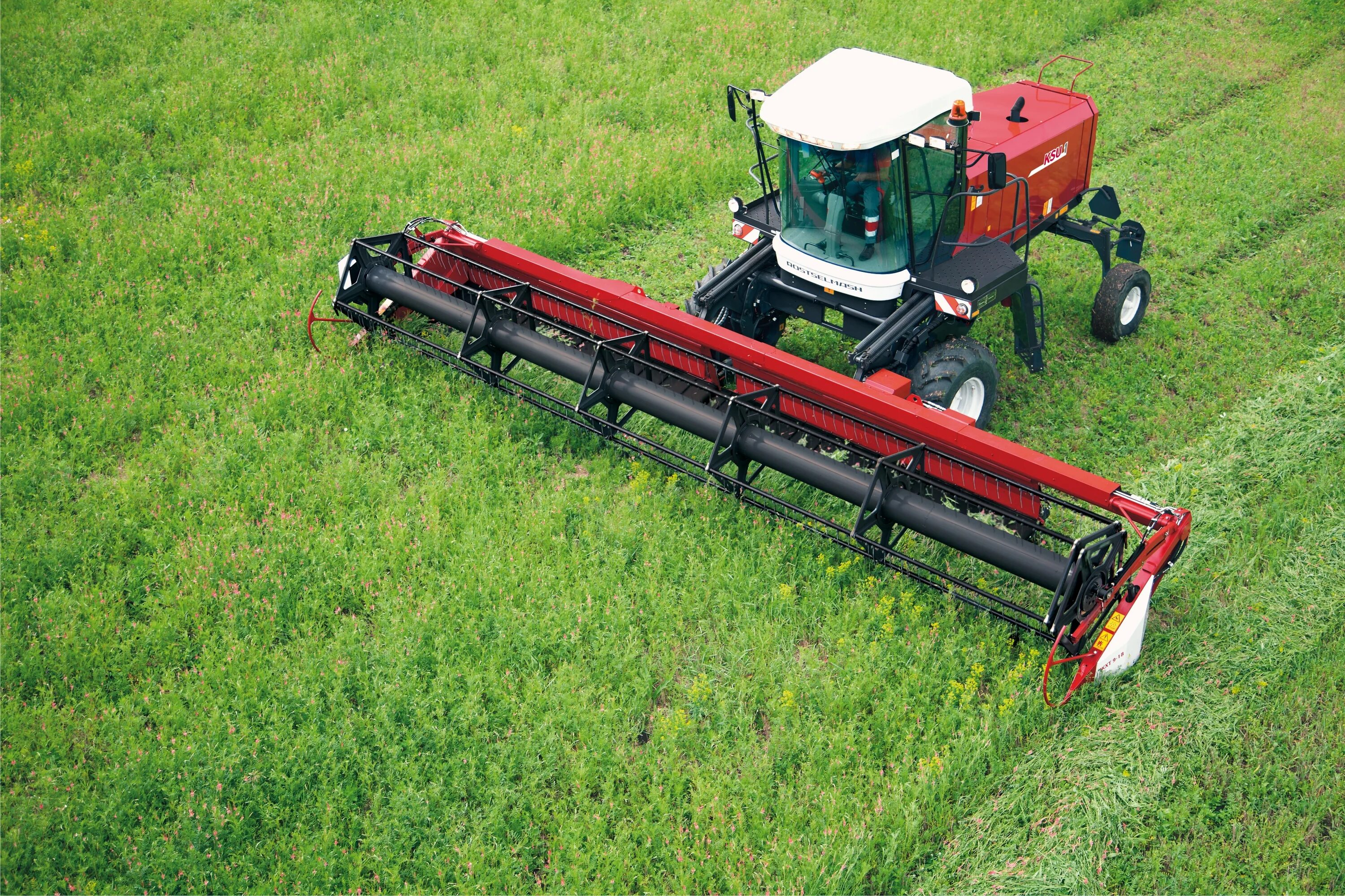 косилка самоходная универсальная ксу-1 "ямз". самоходная косилка ксу-1. самоходная косилка ростсельмаш. косилка ростсельмаш ксу-2. самоходная косилка ксу-1.