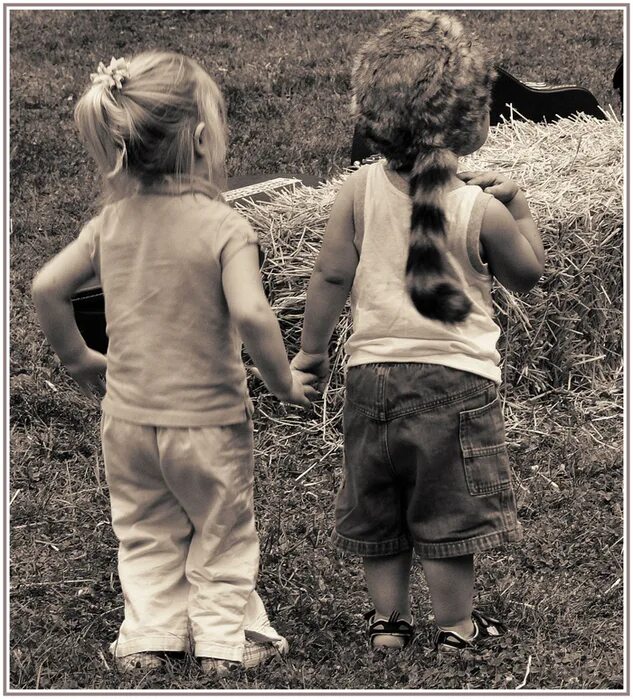 Настоящих друзей может быть много. Настоящих друзей может быть много. Настоящие друзья. Дружба мальчика и девочки. Дружба картинки.