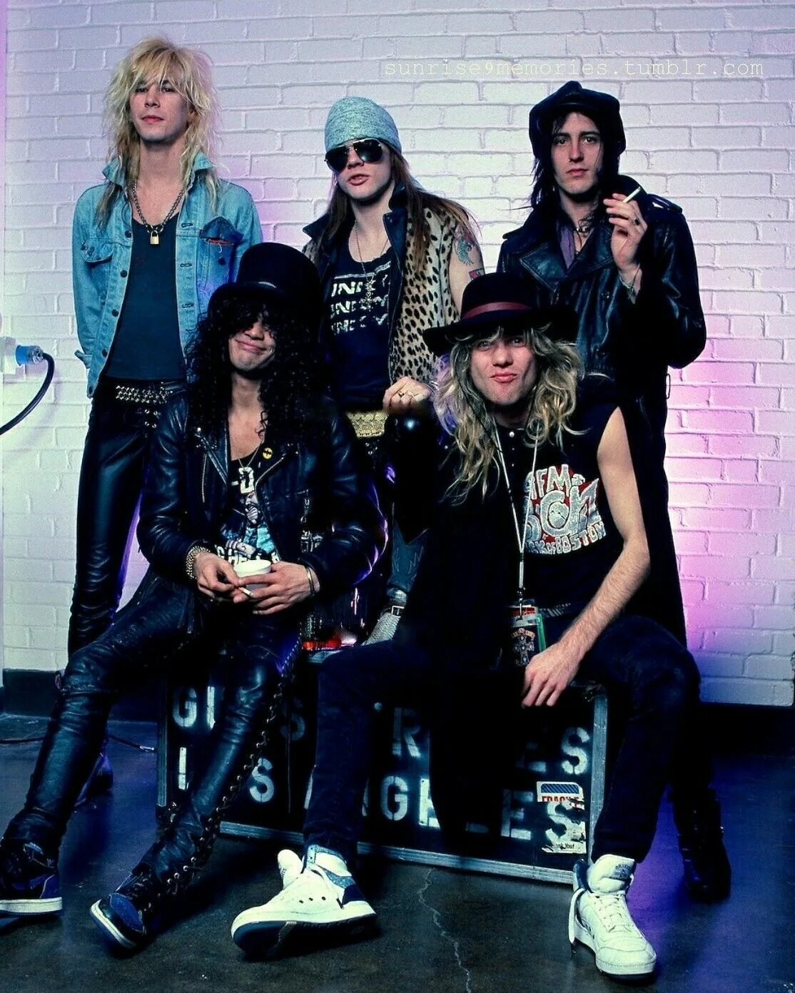 Группа guns n’ roses. Группа guns n' roses 1988. Gunses roses. Guns n roses 1987. Группа guns n’ roses 1980.