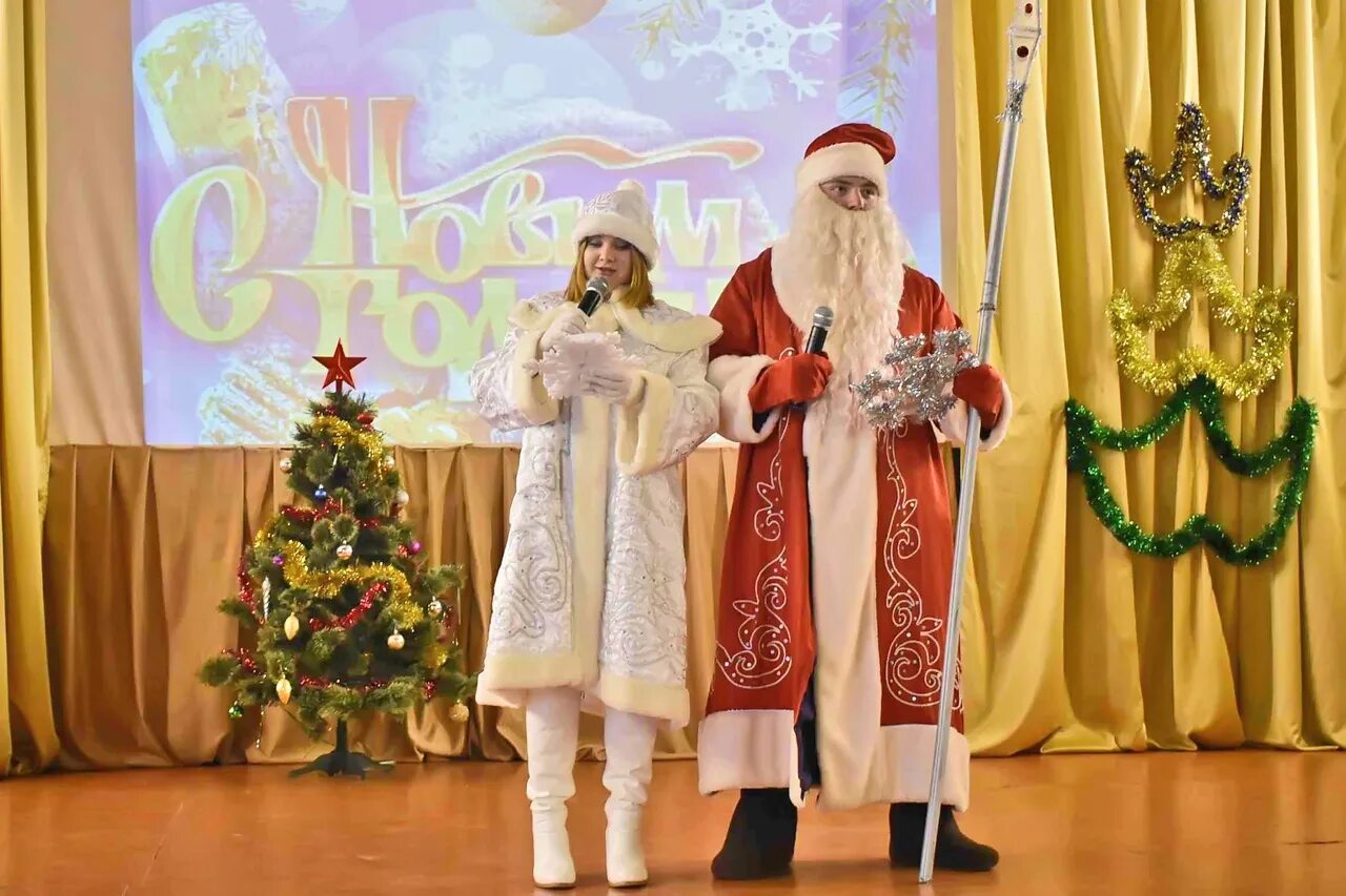 Прошел новый год в колледже. Прошел новый год в колледже. Новый год в техникуме. Прошел новый год в колледже. Прошел новый год в колледже.
