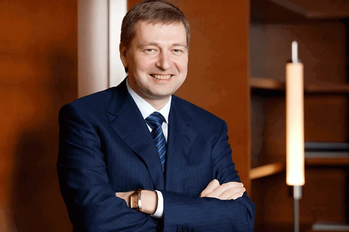 Владелец вайт рэббит. Сергей бизнесмен москва. Борис зарьков ресторатор. Дмитрий рыболовлев. Каприка роман лука.