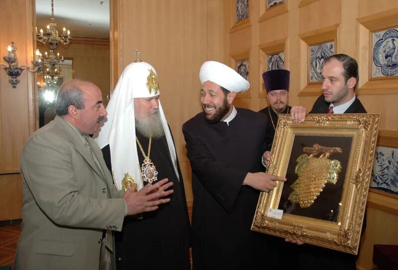 Лидеры религиозного выступления. Фотографии с врнс. Митрополит волоколамский антоний. Религиозные выступления лидеры. Религиозные концессии.