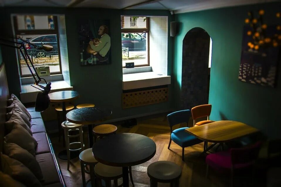 Poltary komnaty, pub, bar, Россия, Санкт-Петербург, улица Маяковского, 34 - Yand