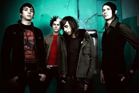 Pierce the veil