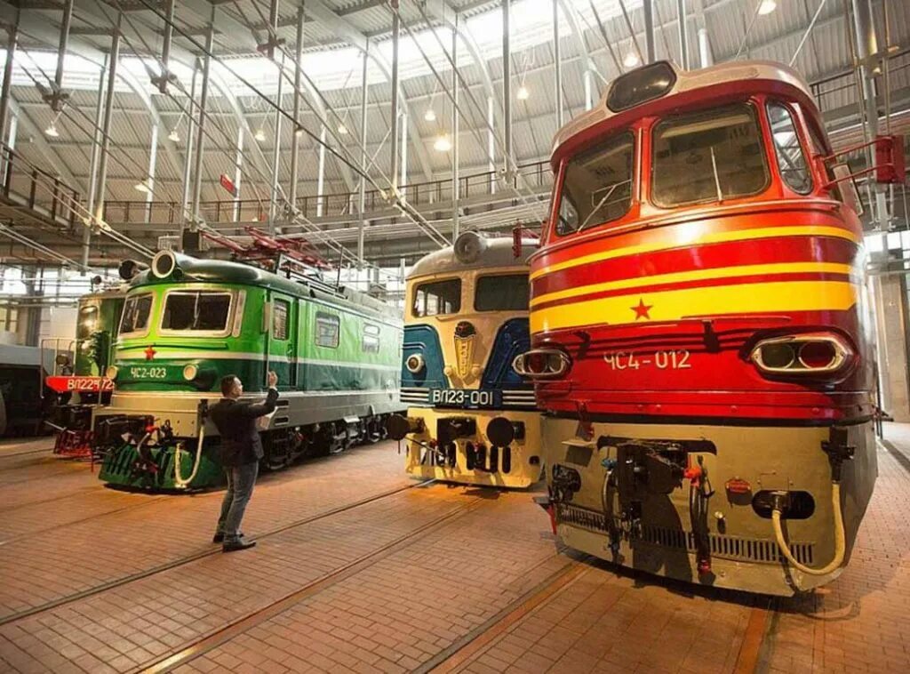 Музей паровозов в санкт-петербурге. Железнодорожный музей в санкт-петербурге на балтийском. Музей паровозов в санкт-петербурге. Железнодорожный музей санкт. Железнодорожный музей санкт.
