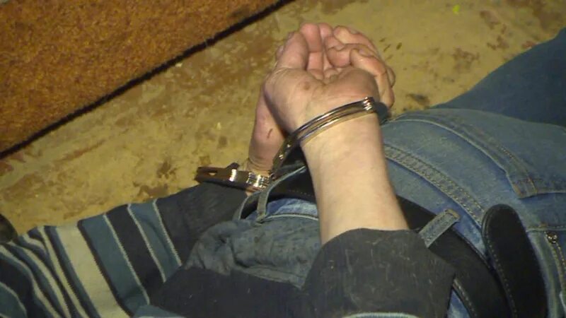 В мурманске задержали опасного преступника. Задержание подозреваемого. Смоленская область криминальные новости. Смоленская область криминальные новости. Смоленская область криминальные новости.
