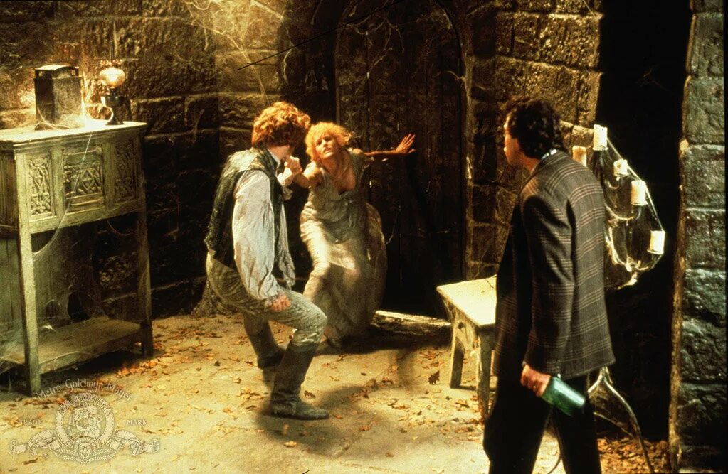 бодрость духов / high spirits (1988). дэрил ханна бодрость духов. бодрость духов фильм 1988 актёры. бодрость духов кадры. дэрил ханна, «бодрость духов» грим.