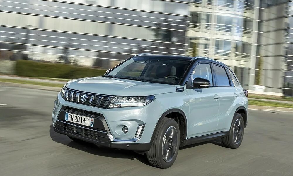 Сузуки витара авто москва. Suzuki vitara 2025. сузуки витара 2028. сузуки витара гибрид 2025. сузуки витара 2 2019.