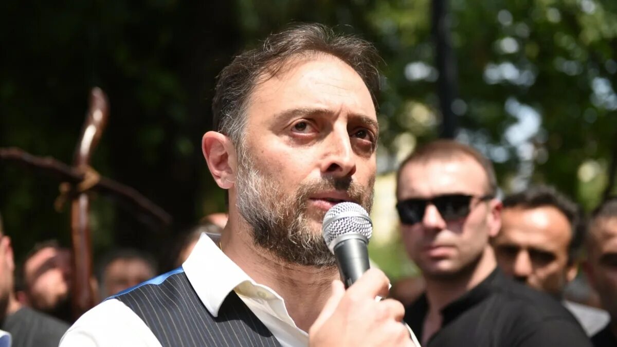 Леван васадзе александр дугин. Бизнесмены грузины в брянске. Грузия леван васадзе. Леван бизнесмен васадзе. Грузинские бизнесмены.