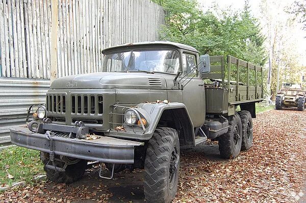 Зил 131 в чите. Зил 131 бортовой. Зил-131. Зил 131 бортовой с консервации. Зил 131 бортовой самосвал.