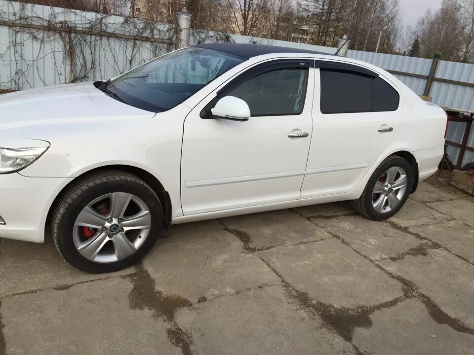 Колеса на шкоду октавию а5. 205/50 R17 Skoda Octavia. 225 /55/ R17 Шкода а5.