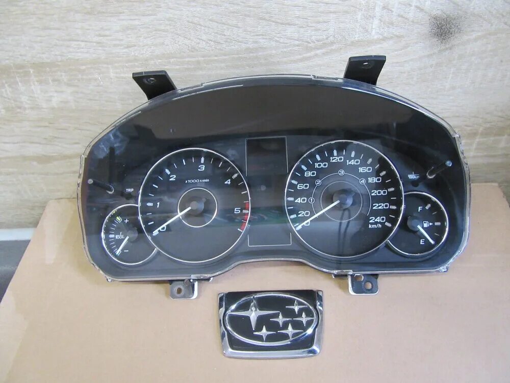 Приборная панель субару форестер sg5 оптитрон. Субару аутбек панель. Subaru outback 2007 приборная панель. Приборная панель subaru outback 2. Субару аутбек панель.
