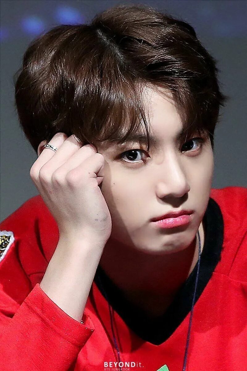 Bts jung. Чон джонгук. BTS Jungkook. Jeon Jungkook BTS. Чонгук 2021.