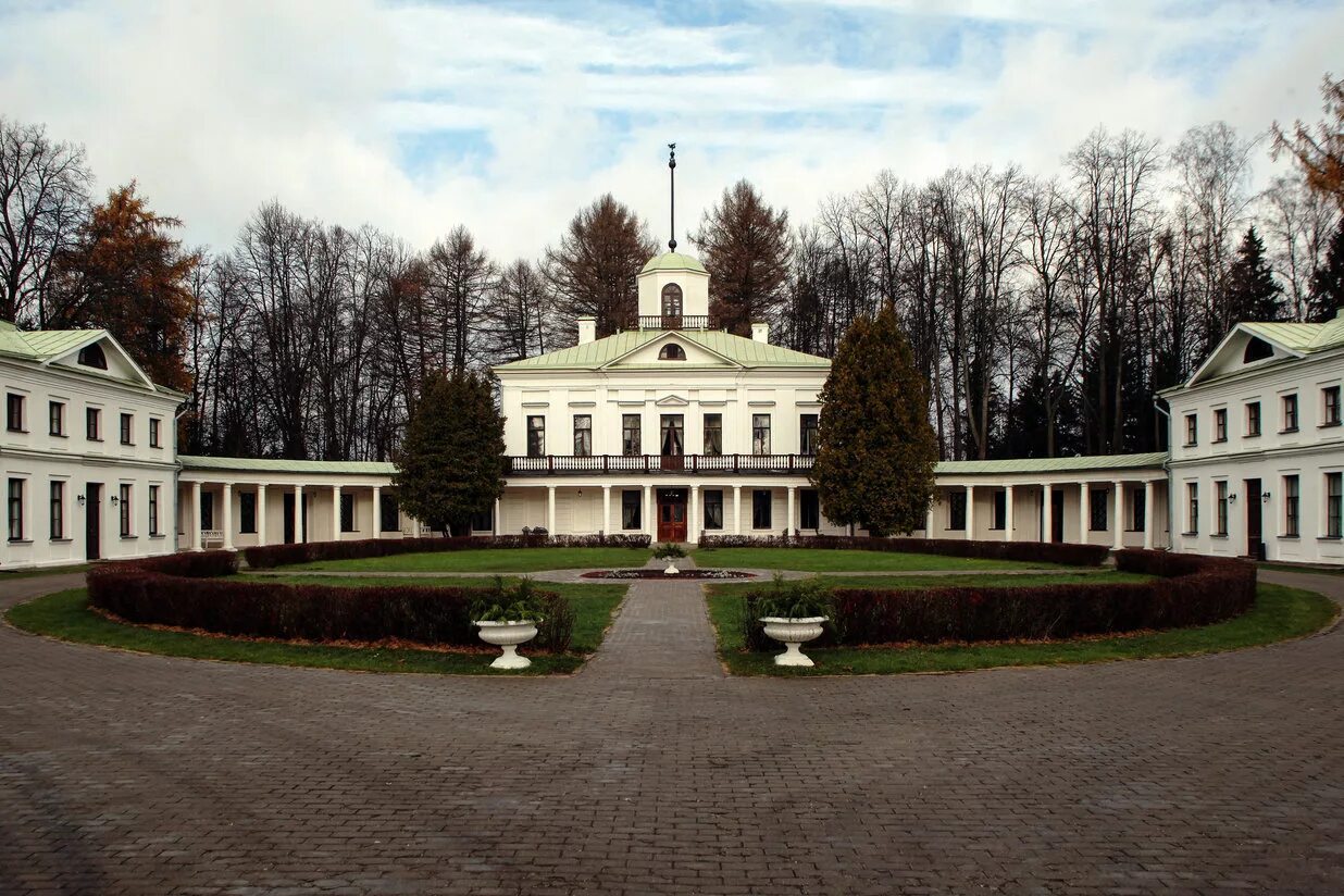 Солнечногорск усадьба Середниково. Московская область, Солнечногорский район, усадьба Середниково. Усадьба Лермонтовых «Середниково», Солнечногорск. Фирсановка усадьба Середниково. Парк усадьба московская область