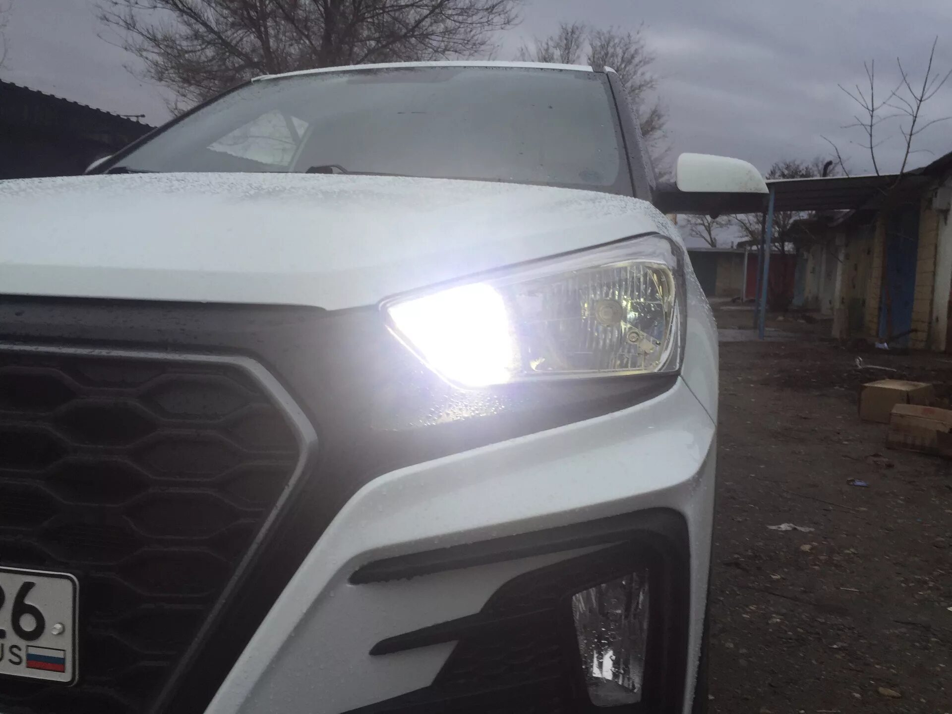 ДХО Hyundai Creta. Ходовые огни Хендай Крета. Светодиодные огни на Хендай Крета. Лампа ДХО Hyundai Creta.