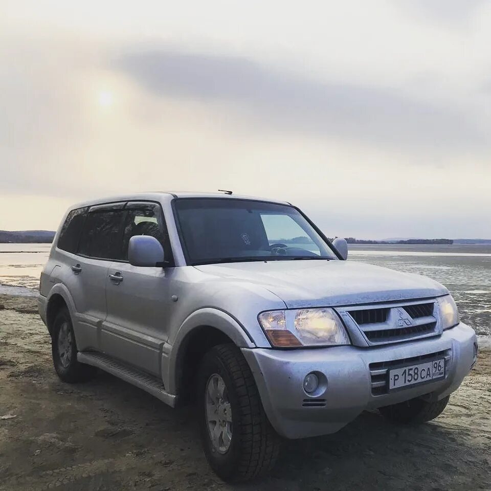 Митсубиси Паджеро 3. Mitsubishi Pajero 3.5. Паджеро 3 3.5 GDI. Митсубиси Паджеро 2003г 3.5л. Купить паджеро 3.2 3