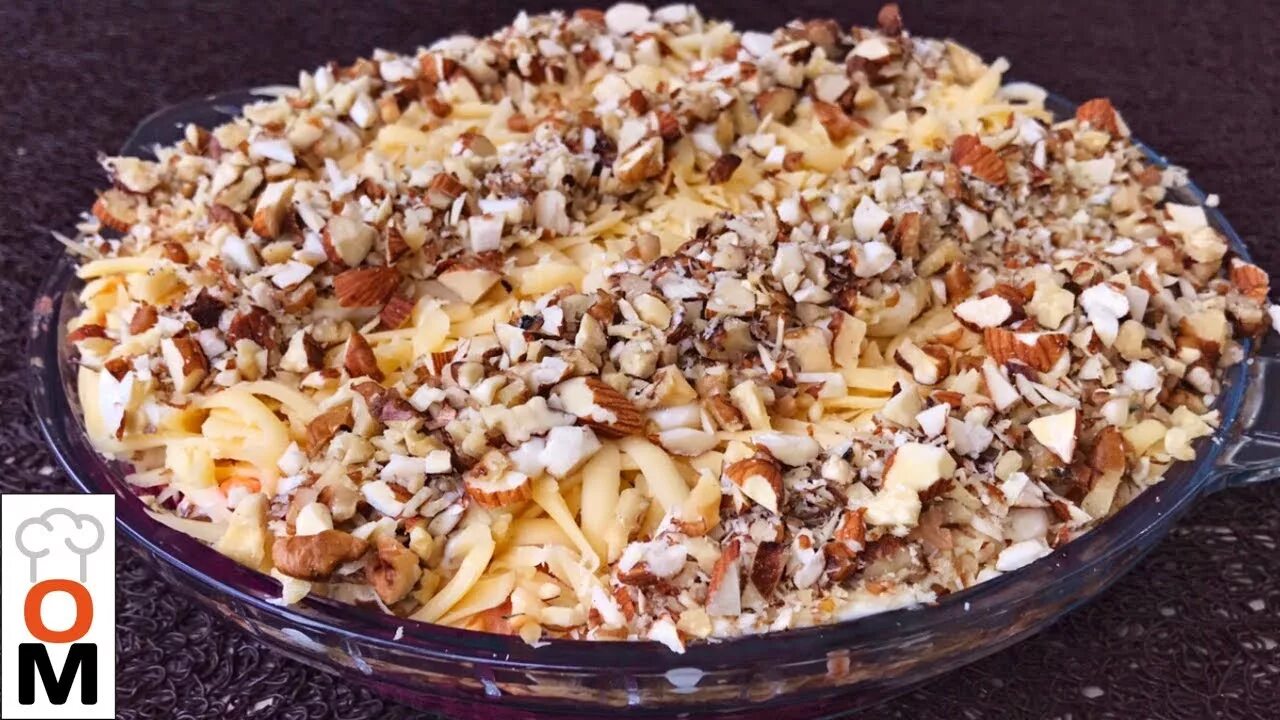 Рецепт салата с орехами вкусный. Рецепт салата с орехами вкусный. Рецепт салата с орехами вкусный. Салат черепашка с курицей и грецкими орехами. Овощной салат с кедровыми орешками.