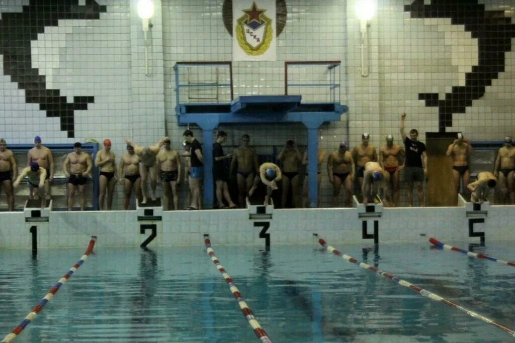 Бассейн цска в североморске. Городской бассейн (североморск). Улица сгибнева североморск. Плавательный бассейн североморск. Бассейн североморск.