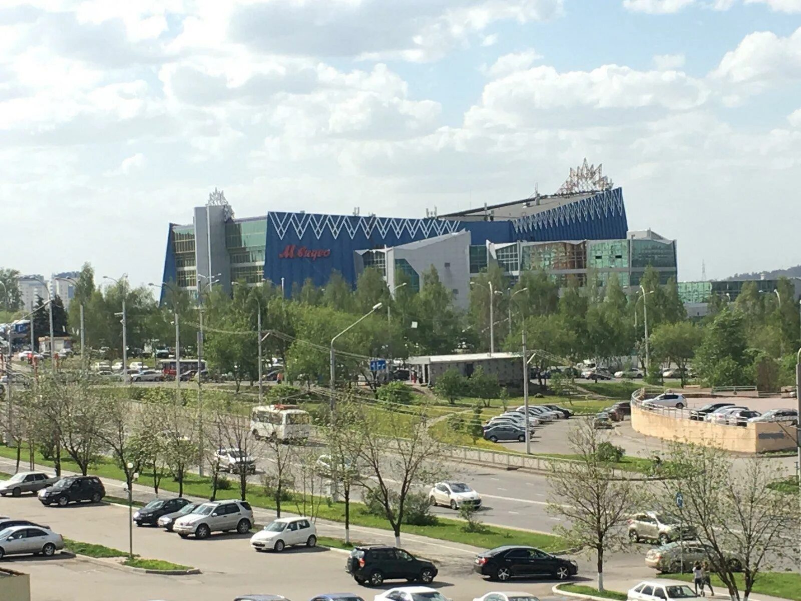 Лапландия кемерово 2022. Трц лапландия кемерово. Лазертаг кемерово лапландия. Лапландия кемерово. Кемерово трц лапландия фото.