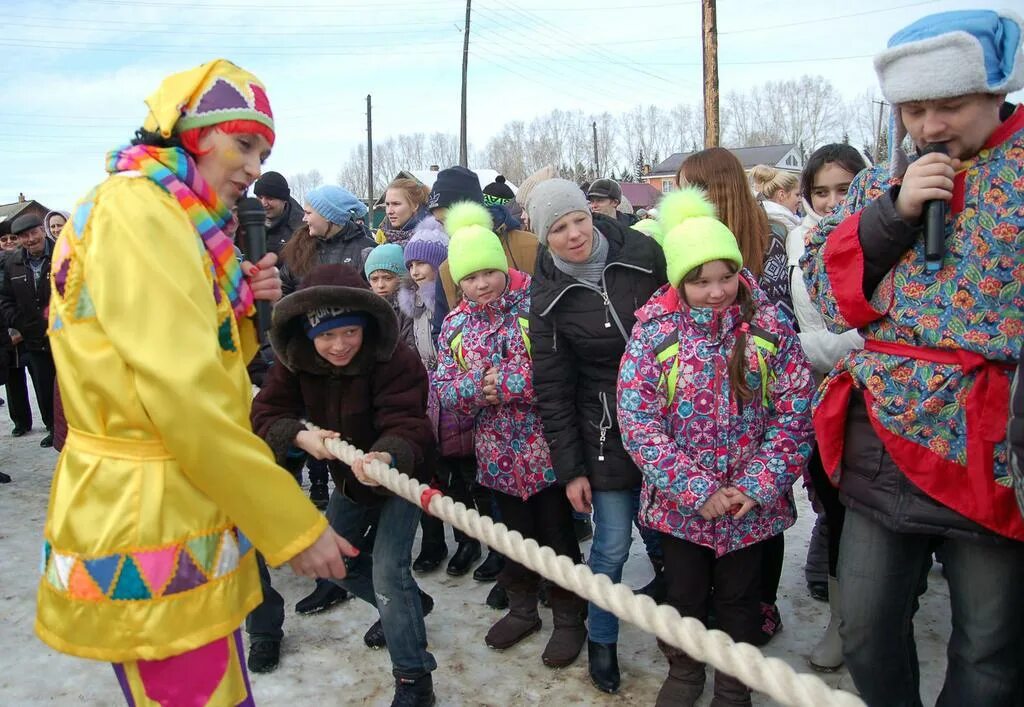 Погода в б мурте на дней. Большая Мурта Красноярский край. Поселок большая Мурта Красноярский край. Большая Мурта Красноярск. Население большая Мурта Красноярского края.