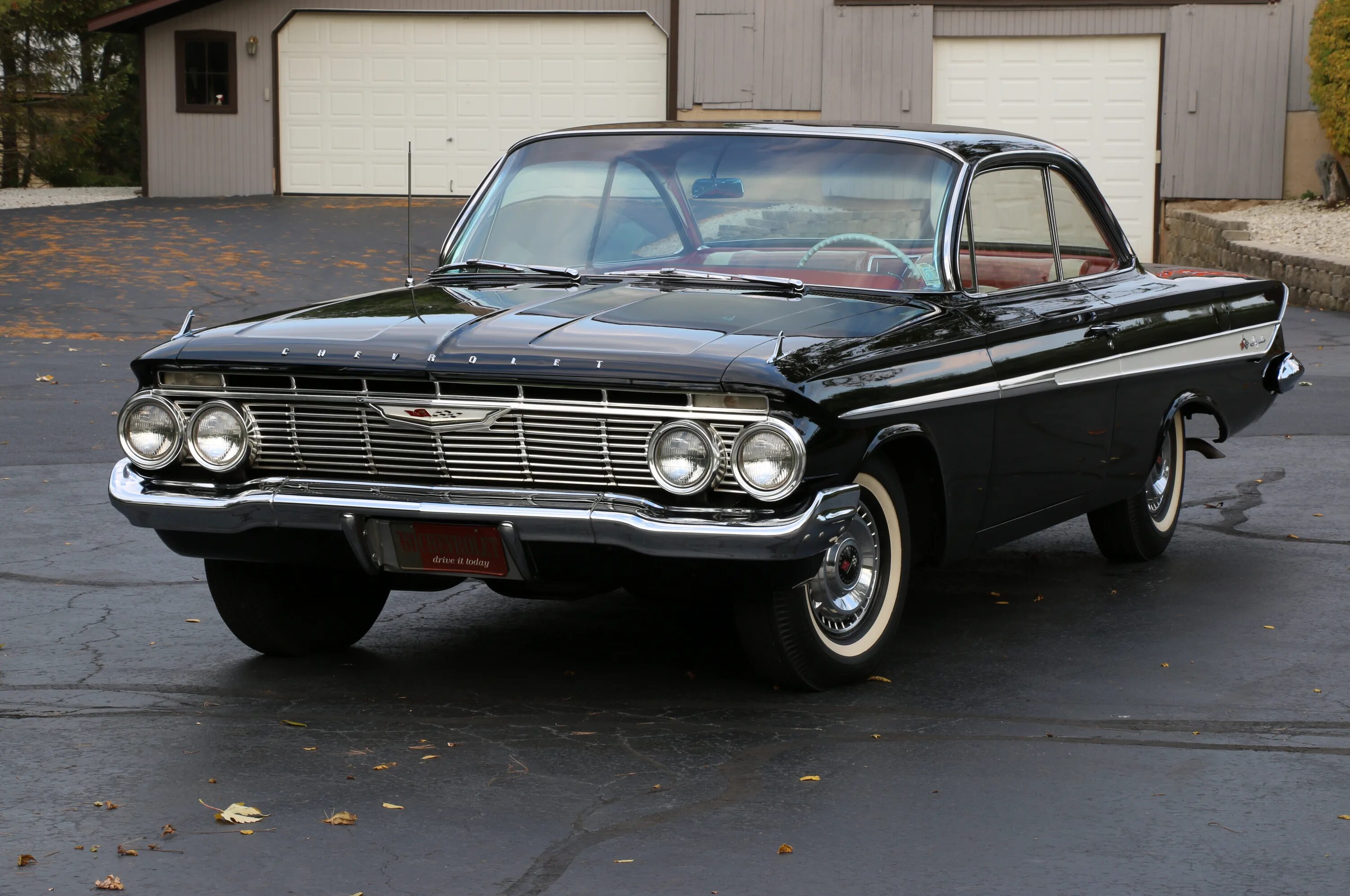 Chevrolet impala год. Шевроле Импала 1967. Chevrolet Impala 1961. Автомобиль Шевроле Импала 1967. Chevrolet Impala 1967 хардтоп.