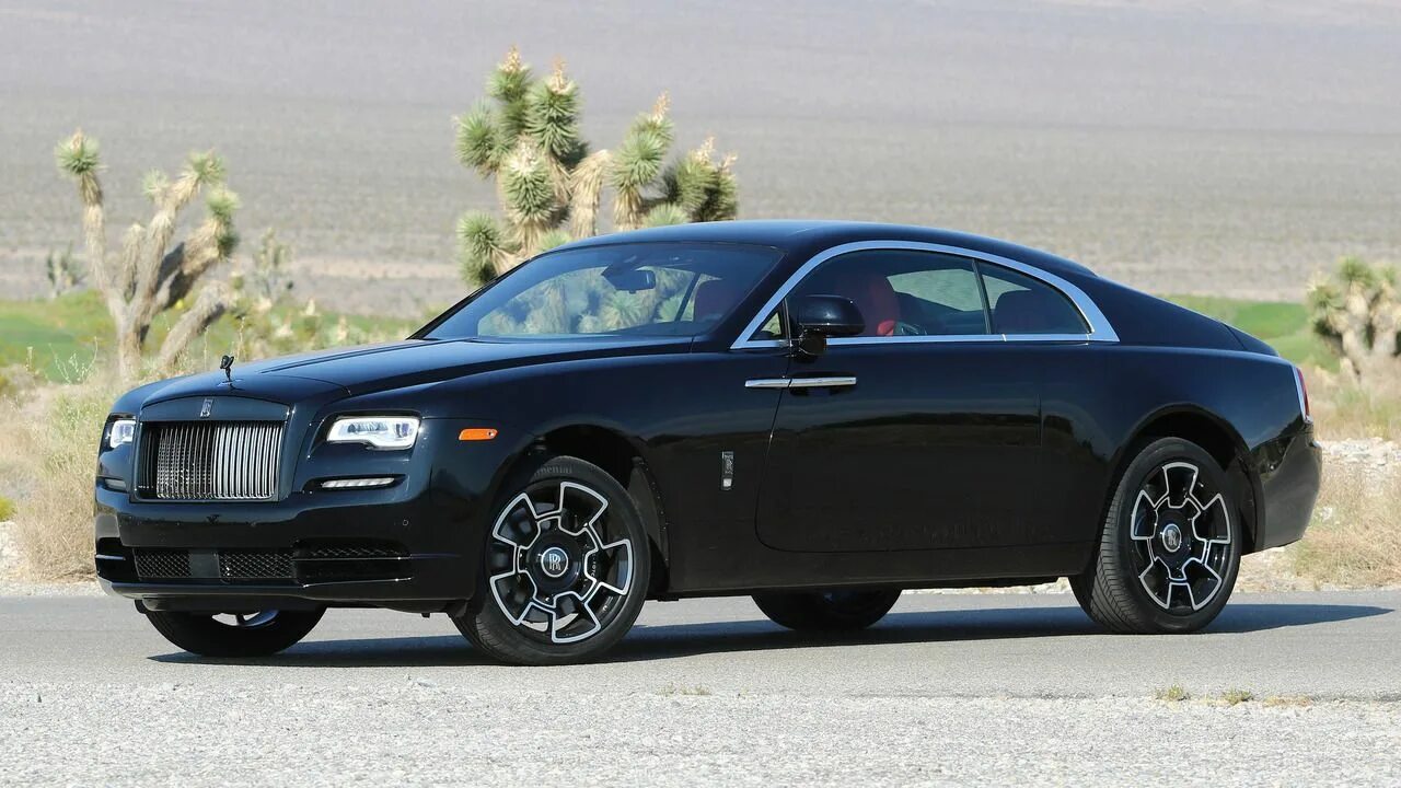 Rolls royce forgiato wheels. Rolls royce wraith двигатель. Rolls royce wraith 2017. Wraith 2017. Черный роллс ройс с серебристым.