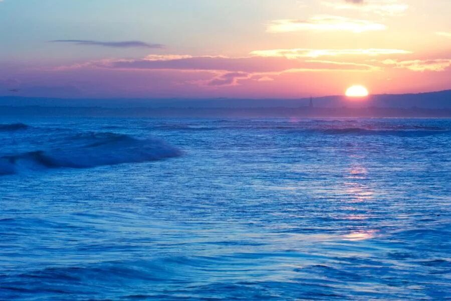 Цветные моря. Цветовая палитра пляж. Бирюзовый сочетание цветов палитра. Сочетание цветов морская волна. Все о цвете моря впечатления.