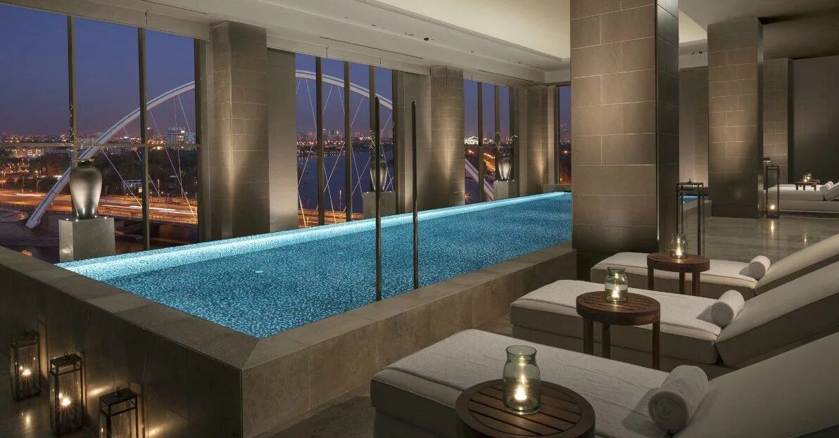 Спа салон астана. St Regis Астана бассейн. Iridium Spa St Regis. St Regis отель Москва бассейн. St Regis Miami спа.