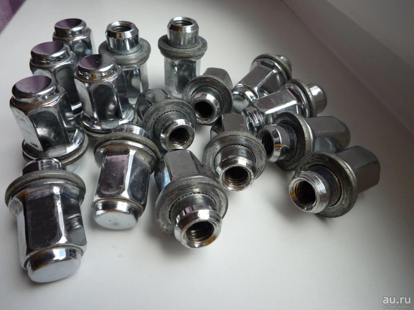 Оригинальные гайки тойота. Оригинальные гайки тойота. Гайки на литые диски тойота рав 4. Гайка колеса тойота рав 4. Гайка колеса с прессшайбой toyota corolla e150.